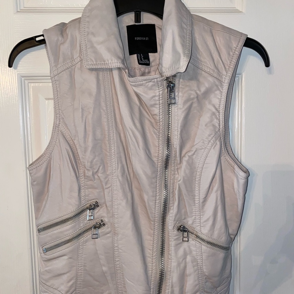 Zippered Vest